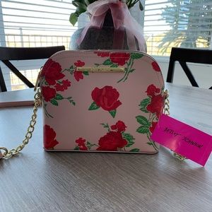 NWT Betsy Johnson Dome Crossbody Pink Floral Purse